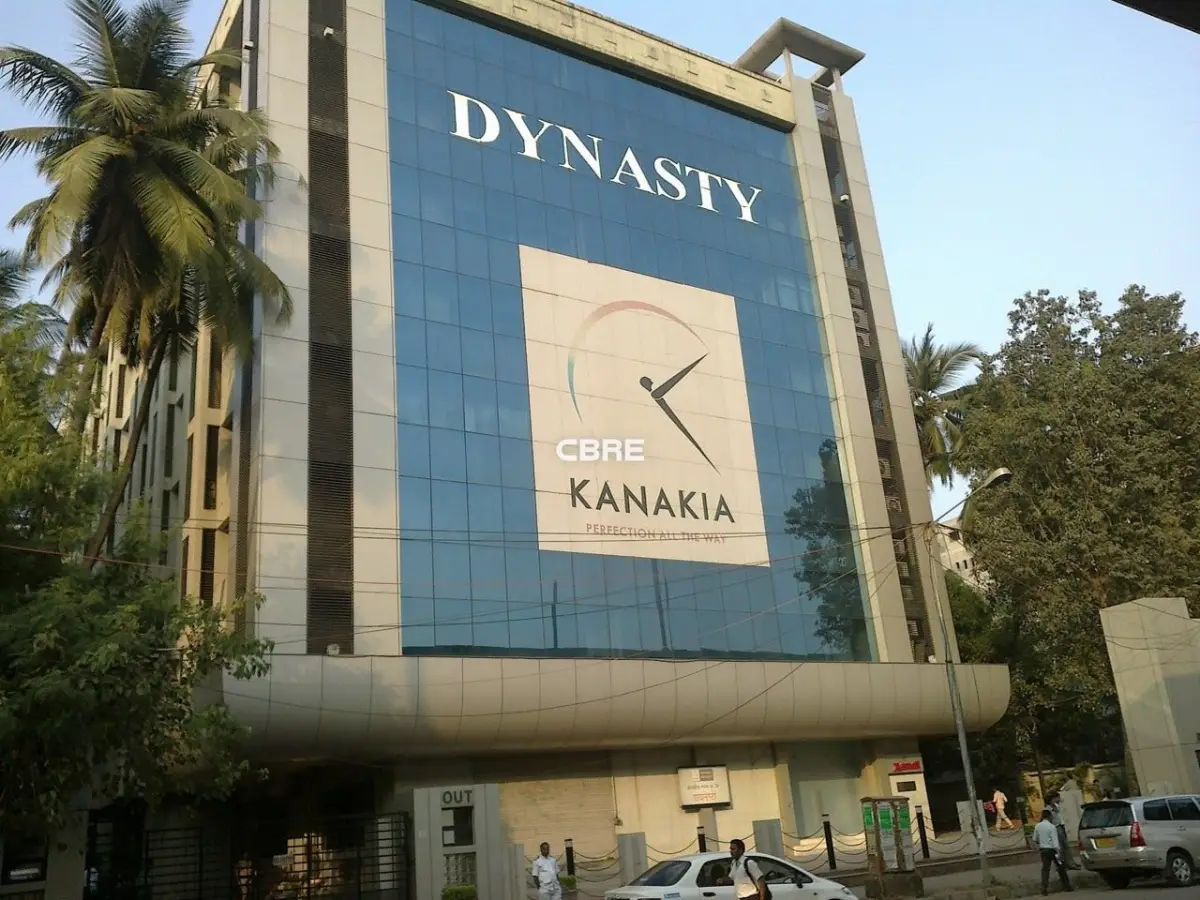 DYNASTY BUSINESS PARK – gallery image 2